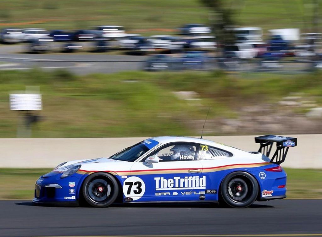 Michael Hovey #73 racing at Sydney Motorsport Park 2021