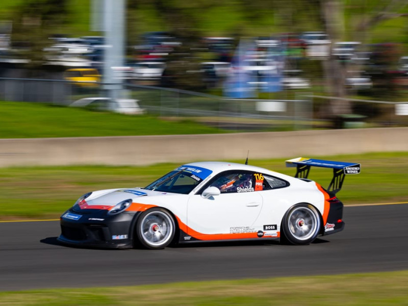 Aron Shields #116 racing at Sydney Motorsport Park 2022