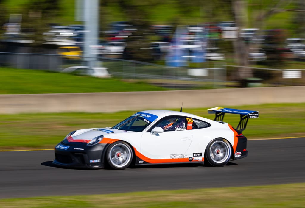 Aron Shields #116 racing at Sydney Motorsport Park 2022