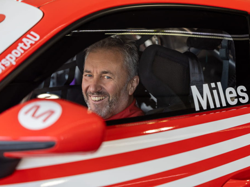 Tim Miles #7 racing at The Bend Motorsport Park 2022