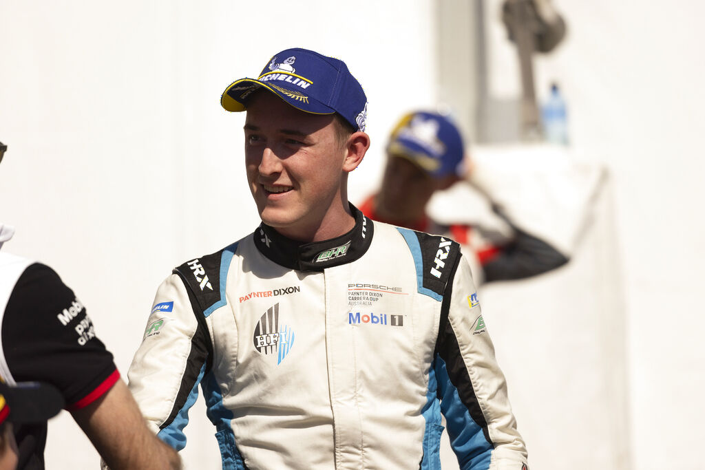 Bayley Hall #28 racing at Sandown International Raceway 2023