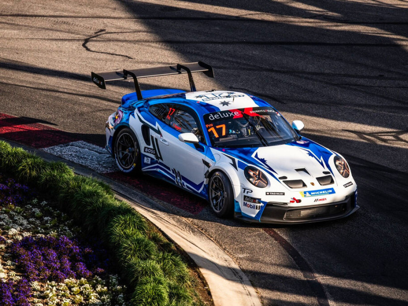 Tom Sargent #17 racing at Long Beach, California 2023