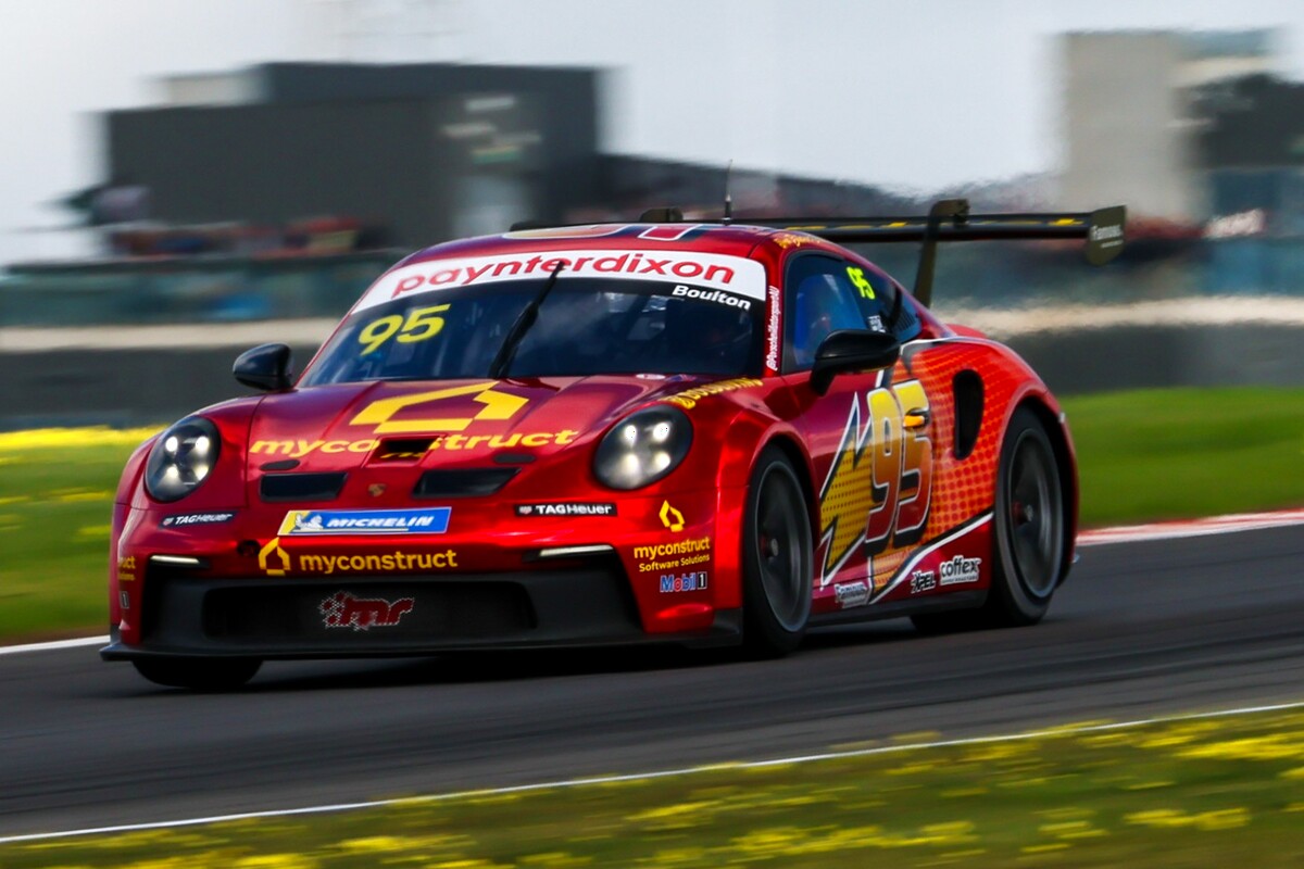 Brett Boulton #95 racing at The Bend Motorsport Park 2025