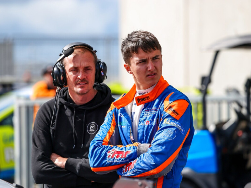 Caleb Sumich #7 racing at The Bend Motorsport Park 2025