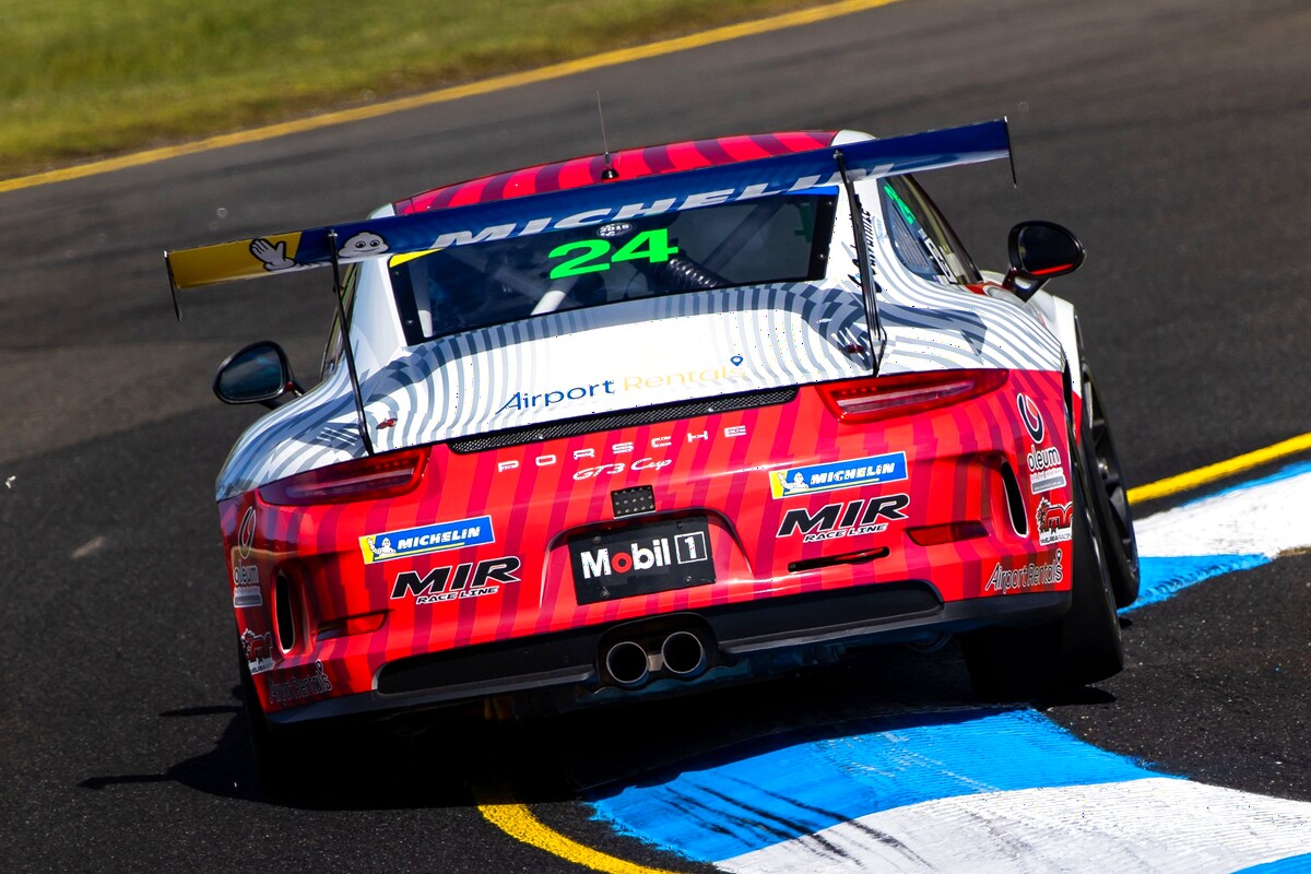 Daniel Quimby #24 racing at Sandown International Raceway 2025